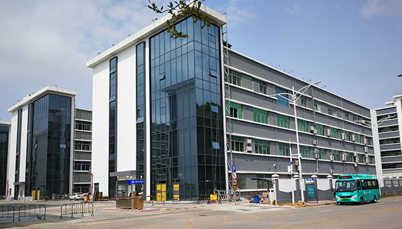 长泰智慧园区幕墙维修